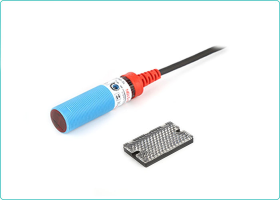 M18 डिफ्यूज़ रेट्रो-रिफ्लेक्टर थ्रू-बीम फोटोग्राफिक सेंसर्स इंडस्ट्रियल ऑटोमेशन में इस्तेमाल किया जाता है