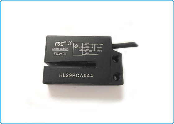 पैकेज मशीन में स्टीकर लेबल के लिए PNP NPN इलेक्ट्रिक लेबल सेंसर इन्फ्रारेड लाइट सोर्स